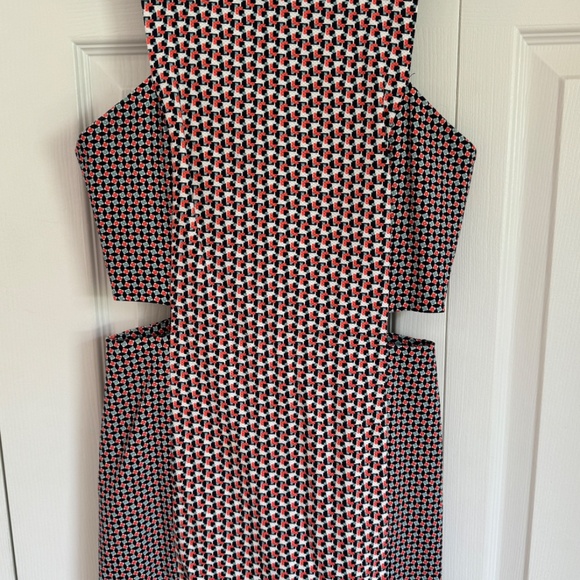 Zara geometric jumpsuit - Picture 2 of 4